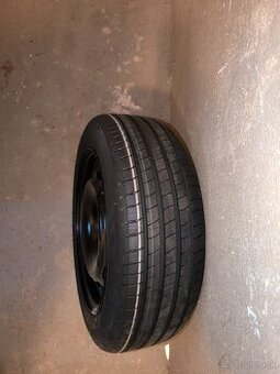 Michelin 195/55 R16 letné + plechace