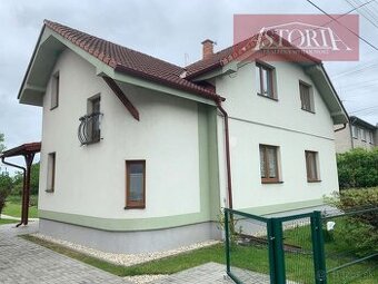 Dvojgeneračný rodinný dom - Ďanová