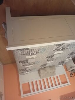 Manželská posteľ HEMNES