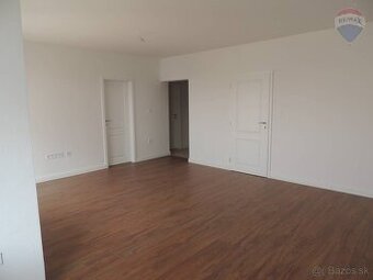 NA PREDAJ: 2 izbový byt, 56m2, novostavba, balkón, Dunajská