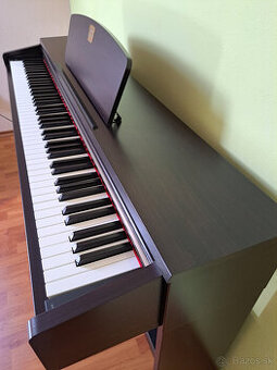 pianíno Yamaha Clavinova CLP 320