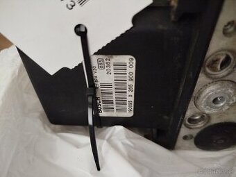 Rozdeľovač na brzdy abs Fabia 1