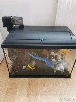 Predam komplet akvariovy set.