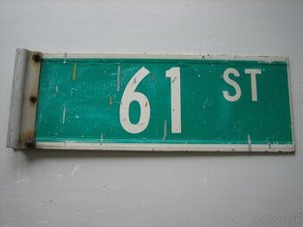 61. ulica, Brooklyn, New York, originál pouličná ceduľa. - 1