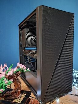 Herný PC Ryzen 5 5600 / RX 6700 XT / 16GB RAM – v záruke, vý