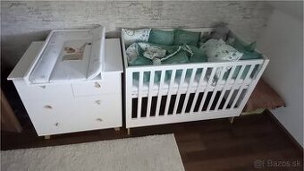 Detská postieľka so zábranou KLUPS Noah biela120x60cm+matrac