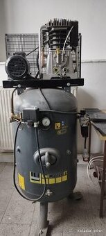 Pístový kompresor Schneider UniMaster ST (8762)
