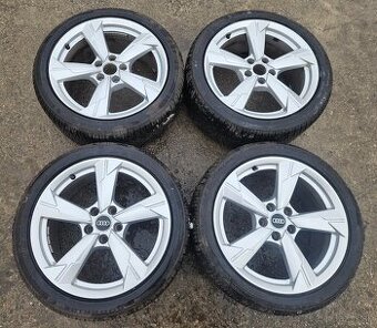 Predam celoročnú sadu Audi A6 C8 elektronov 5x112 r18