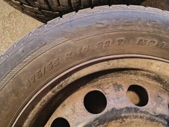 Predám 4 disky na Ford 4x108 R14