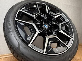 Originál letní kolesa R22 BMW XM G09 style 922M