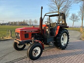 Predám traktor Zetor 6011 (1983) – 2WD, plne funkčný