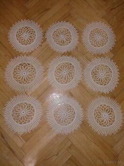 9 ks hačkovaných obrúskov