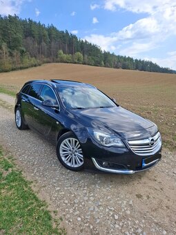 Opel Insignia ST 2.0 CDTI 120KW model 2014