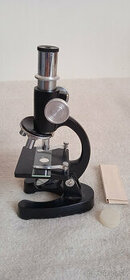 Mikroskop japonský asi 60. roky