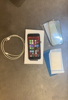 iPhone 8 64GB