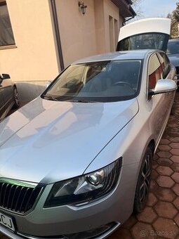 Škoda Superb 2015