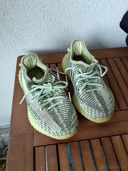 Predám tenisky yeeze