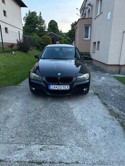 BMW e90 320i