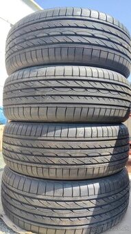 235/55 R20 Yokohama letné pneumatiky - sada