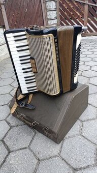Hohner akordeón