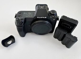 FUJIFILM GFX 50S II