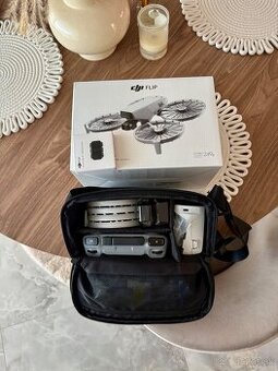 DJI Flip Fly More Combo (DJI RC 2) sivý