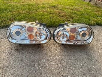 Predam xenony gen2 top stav golf 4