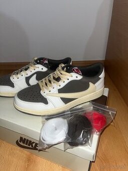 Nike Air Jordan Low OG