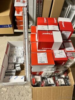 vypinace zasuvky legrand valena life,niloe,schneider asfora