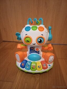 Interaktivny robot