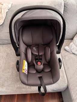 Britax romer baby safe core+ base