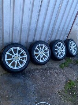 Predam alu elektrony