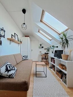 Predáme 3 izbový podkrovný byt