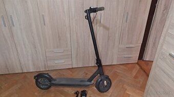 Elektrická kolobežka Xiaomi M365