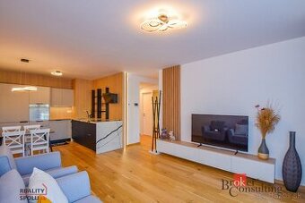 Na predaj: Moderný 2-izbový byt v srdci Bratislavy 2 poshod - 1