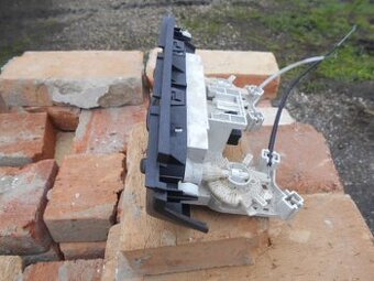 ovládač kúrenia na suzuki swift 1.3