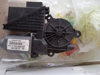 motorček okna ľavý predný škoda fabia 1