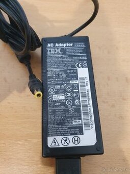 Nabíjačky na notebooky