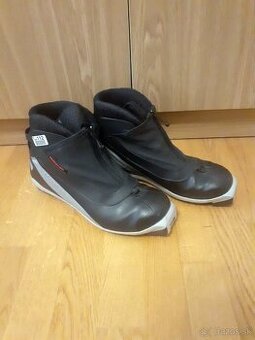 44 topanky na bezky SNS