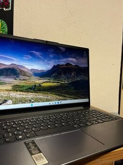 Lenovo IdeaPad Slim 3