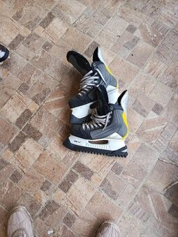 Korcule Nike v. 38,5