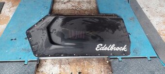 Kryt kapoty / motora USA