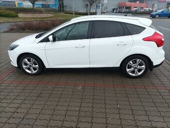 Predam Ford Focus 1.0 92kW, 120 000km, prvy majitel