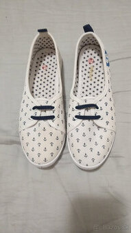 Biele balerínky veľ.38