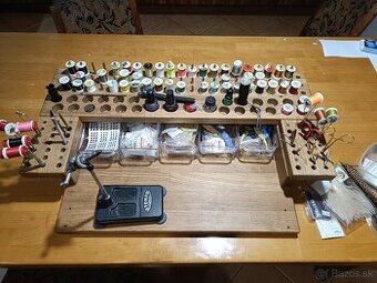 Muskarsky set na viazanie mušiek