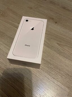 iPhone 8 krabička
