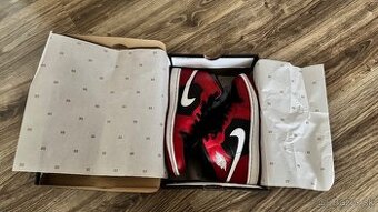 Nike Obuv Air Jordan 1 Mid - veľkosť 42