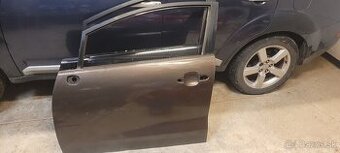 Kia rio L a P predne dvere