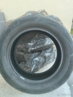 4ks letné pneu BRIDGESTONE 215/60 R 17 TURANZA 6 96H Enliten