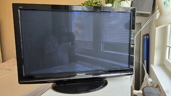Televízor Panasonic.